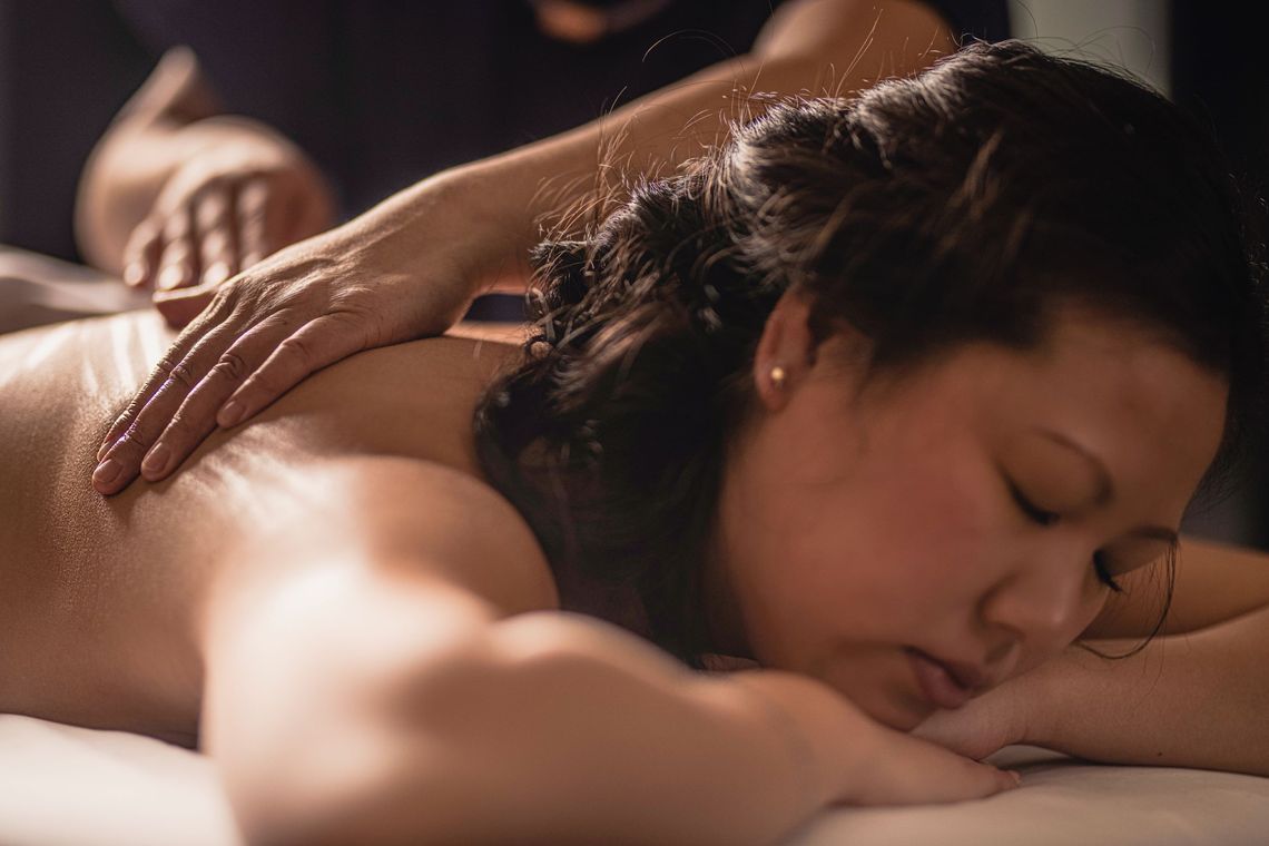 woman receiving a relaxation massage