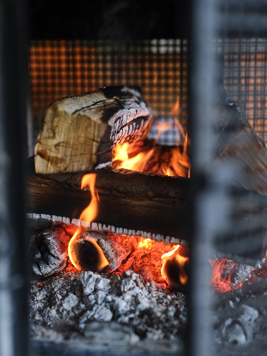 feu de camp extérieur