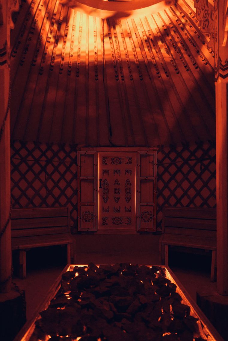 intérieur d'une yourte